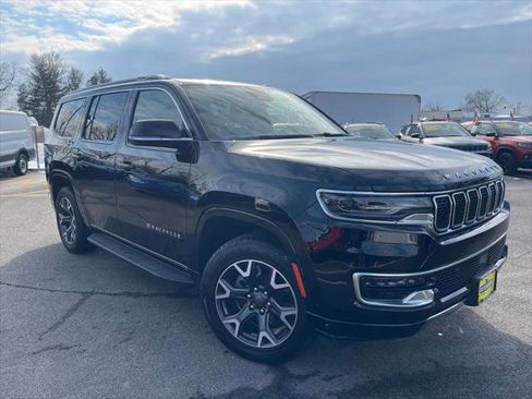 Certified 2024 Jeep Wagoneer Series III image 1