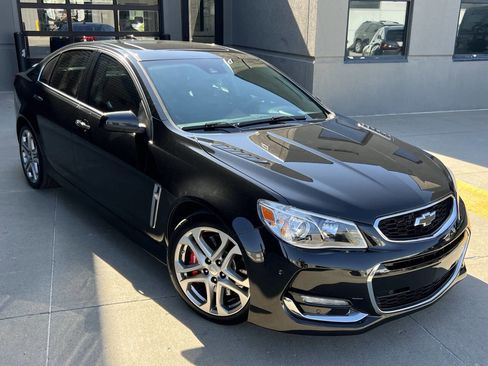 Used 2017 Chevrolet SS RWD image 6