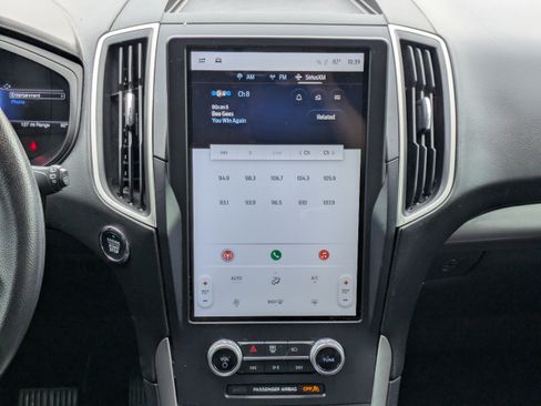 Certified 2022 Ford Edge SE w/ Black Appearance Package AWD/4WD image 17