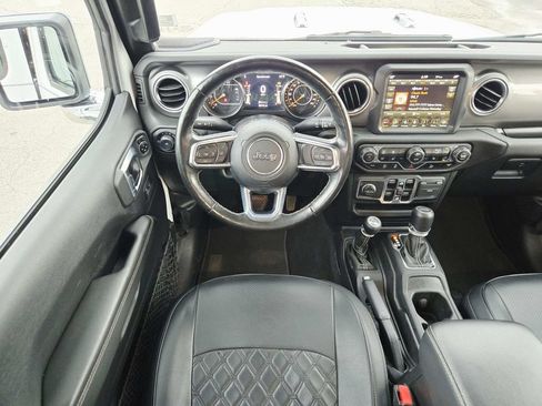 Certified 2021 Jeep Wrangler Unlimited Sahara AWD/4WD image 10