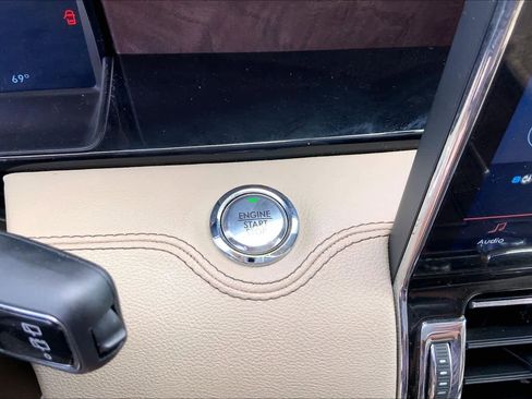 Used 2023 Lincoln Navigator Reserve RWD image 33