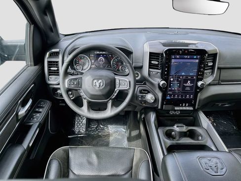 Used 2025 RAM 1500 Laramie w/ Sport Appearance Package AWD/4WD image 24