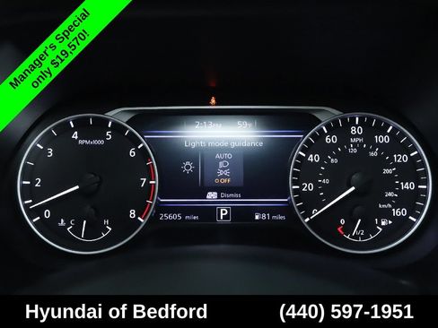 Used 2024 Nissan Sentra SV FWD image 24