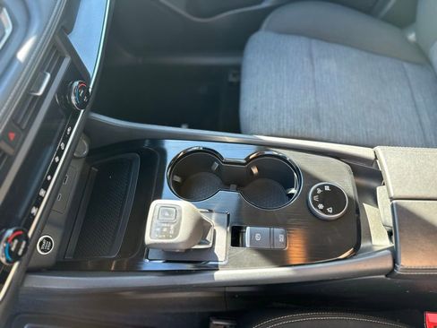 Used 2023 Nissan Rogue SV AWD/4WD image 21