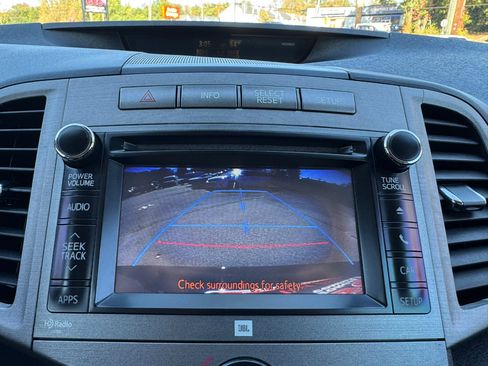 Used 2013 Toyota Venza Limited image 21