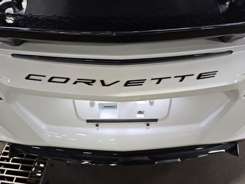 Used 2023 Chevrolet Corvette Stingray Premium Cpe w/ Z51 Performance Package RWD image 14