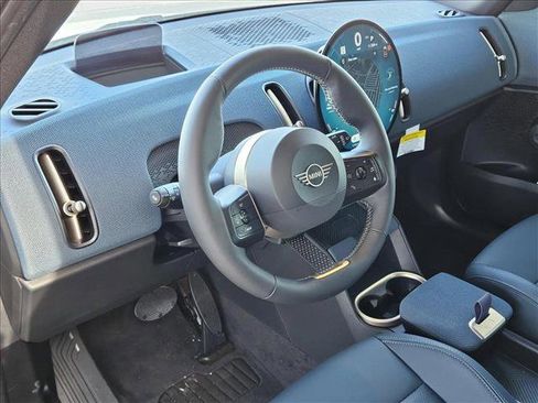 Used 2025 MINI Cooper Countryman S image 3