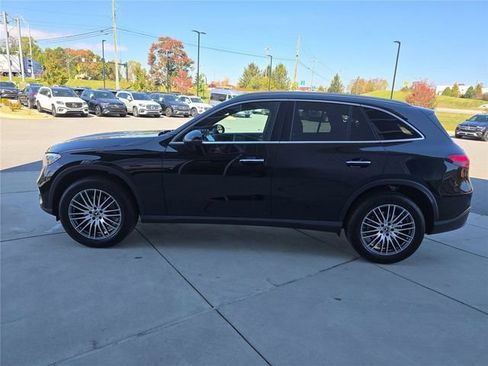 Certified 2026 Mercedes-Benz GLC 300 4MATIC image 9