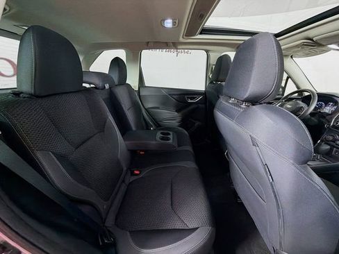 Used 2023 Subaru Forester Premium AWD/4WD image 32