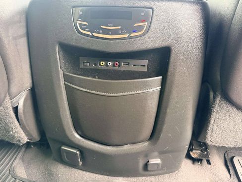 Used 2015 Cadillac Escalade ESV Premium AWD/4WD image 34
