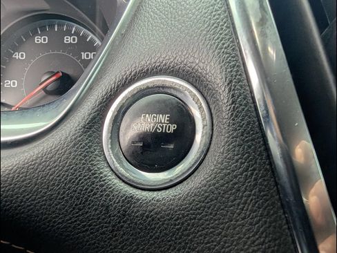 Used 2020 Chevrolet Traverse LS FWD image 8