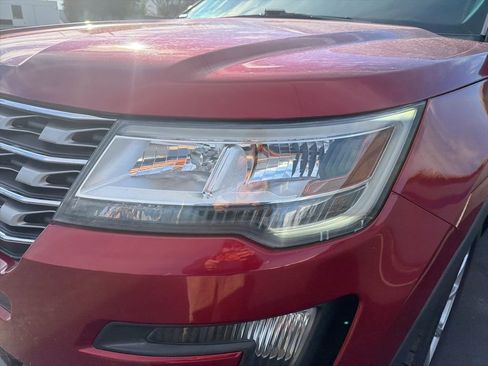 Used 2016 Ford Explorer Limited w/ Equipment Group 301A image 9