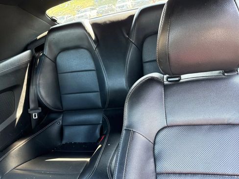 Used 2022 Ford Mustang Premium RWD image 8