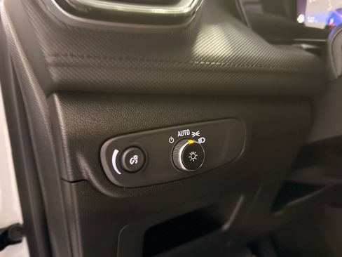 Used 2024 Chevrolet TrailBlazer LS w/ LS Convenience Package image 31