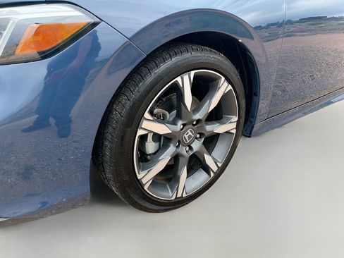 Used 2025 Honda Civic Sport Touring image 32