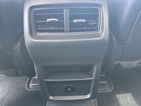 Used 2023 Ford Edge SEL AWD/4WD image 42