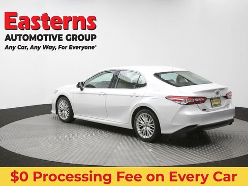 Used 2019 Toyota Camry XLE w/ Carpet Mat Package FWD image 65