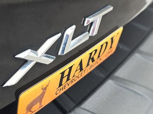 Used 2022 Ford Explorer XLT w/ Equipment Group 202A image 10