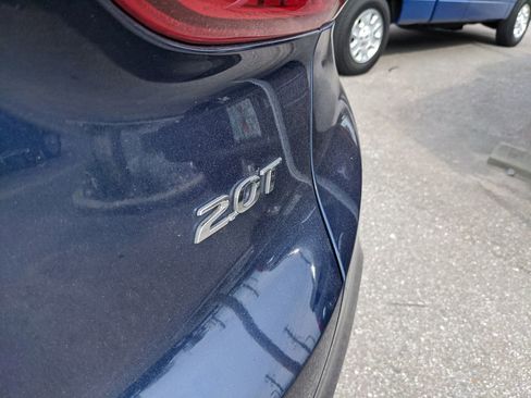 Used 2020 Hyundai Santa Fe Limited image 12