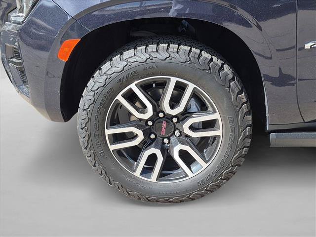 Certified 2023 GMC Yukon XL AT4 AWD/4WD image 28