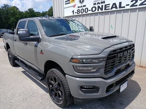 Used 2026 RAM 2500 Tradesman AWD/4WD image 1