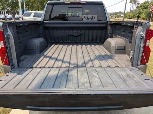 Used 2020 Chevrolet Silverado 1500 LT w/ All-Star Edition image 15