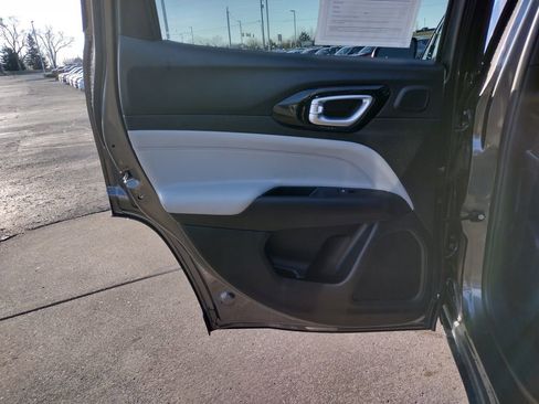 Used 2023 Jeep Compass Limited w/ Sun and Sound Group image 25