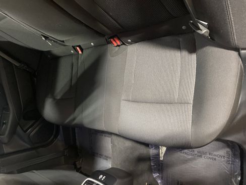 Used 2024 Subaru Legacy Premium image 12