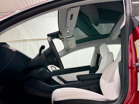 Used 2020 Tesla Model 3 Long Range image 12