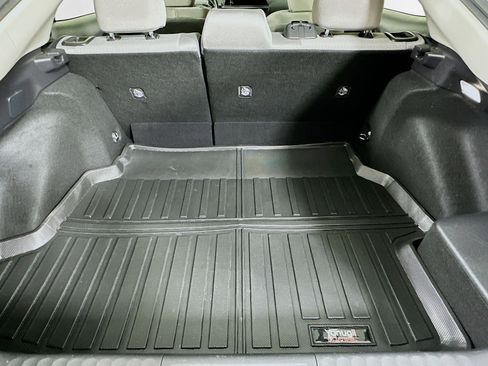 Used 2024 Toyota Prius LE image 27