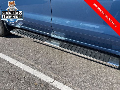 Used 2024 Chevrolet Silverado 1500 LT AWD/4WD image 10