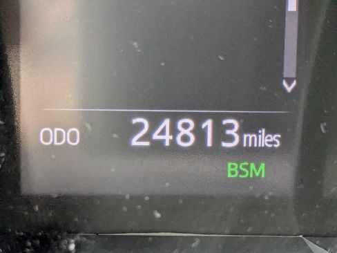 Used 2024 Toyota Camry SE FWD image 31