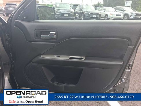 Used 2012 Ford Fusion SEL FWD image 14