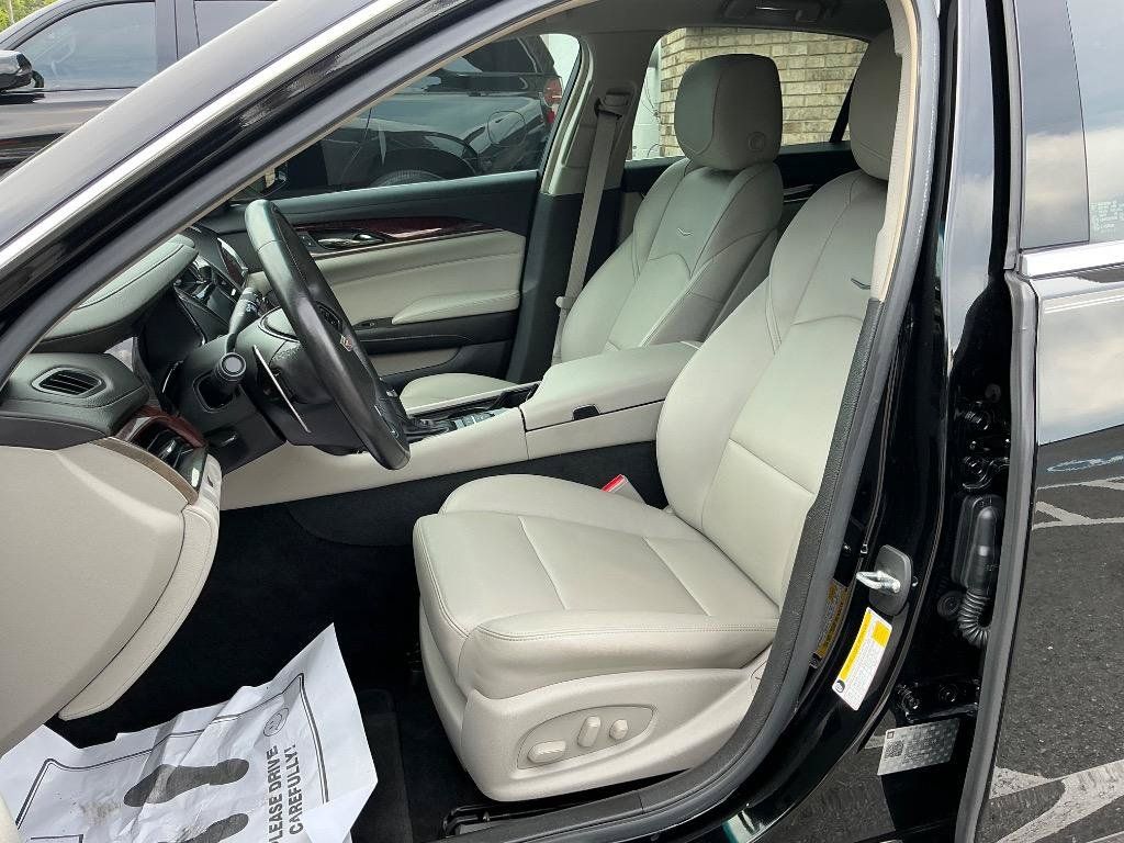 Used 2019 Cadillac CTS Sedan RWD image 16