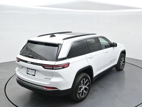New 2025 Jeep Grand Cherokee Limited image 56