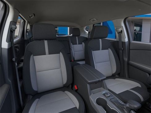 New 2025 Chevrolet Blazer LT w/ Convenience Package image 17