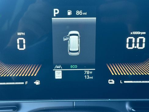 New 2026 Kia Carnival LXS FWD image 25
