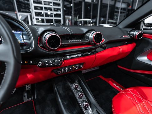 Used 2023 Ferrari 812 GTS RWD image 17