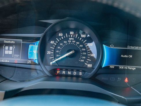 Used 2022 Ford Edge SEL w/ Convenience Package image 24