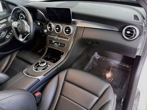 Used 2020 Mercedes-Benz C 300 Sedan image 29