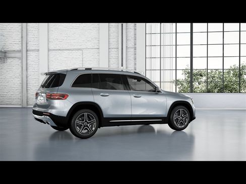 New 2026 Mercedes-Benz GLB 250 4MATIC image 14
