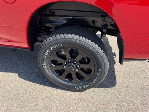 New 2026 RAM 2500 Big Horn AWD/4WD image 7