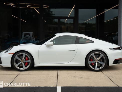 Used 2021 Porsche 911 Carrera S image 8