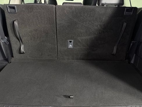 Used 2026 Toyota Highlander XLE AWD/4WD image 28