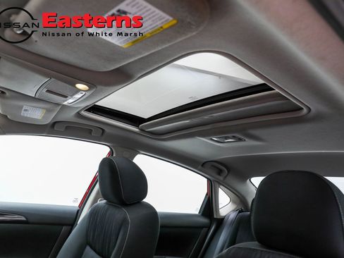 Used 2019 Nissan Sentra SV w/ Special Edition Package image 63