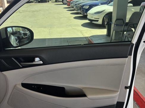 Used 2017 Hyundai Tucson Value image 13