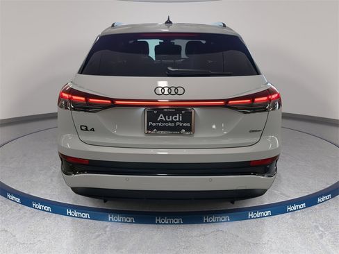 New 2026 Audi Q4 e-tron Premium Plus image 7