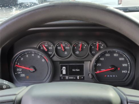 Used 2021 Chevrolet Silverado 1500 Custom image 18