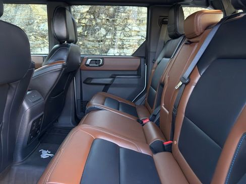 Certified 2024 Ford Bronco Outer Banks image 11