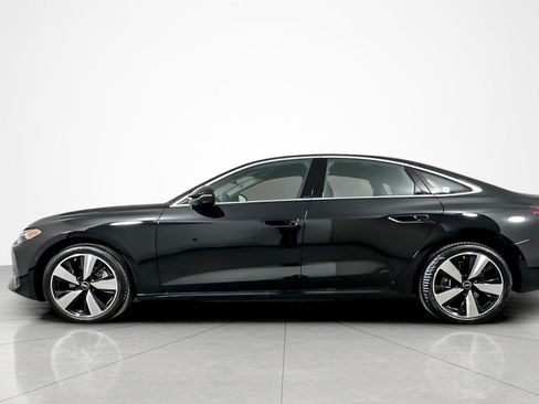 Used 2025 Audi A5 2.0T Premium Plus w/ Premium Plus AWD/4WD image 2